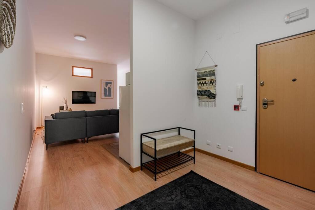 Modern Studio Near Metro Station Senhora da Hora エクステリア 写真